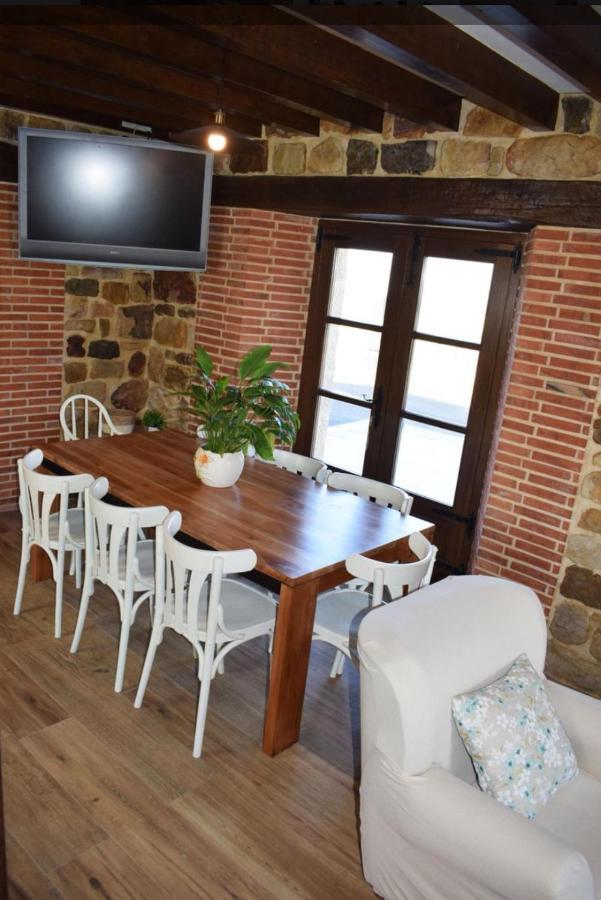 Casa Rural Los Riveros De Jeromo Selaya Exterior photo